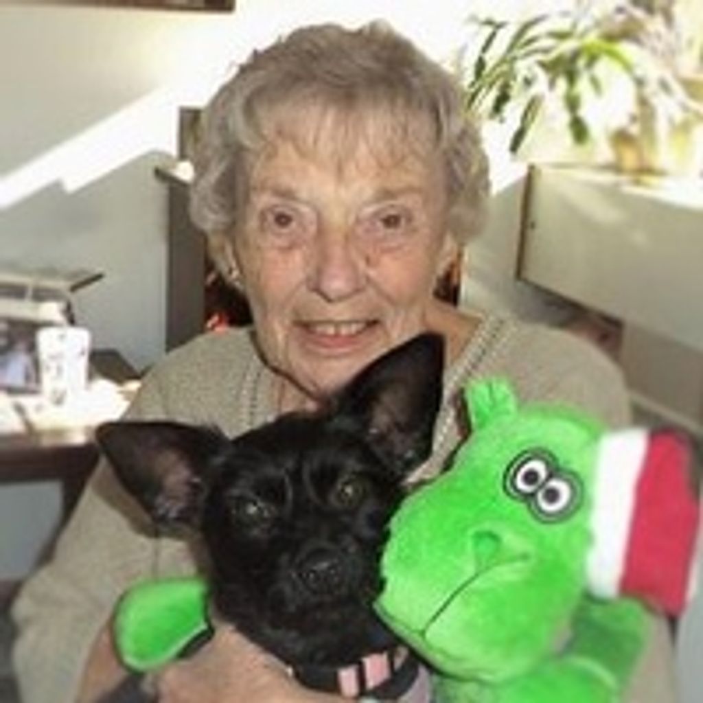 Lorraine Arnold