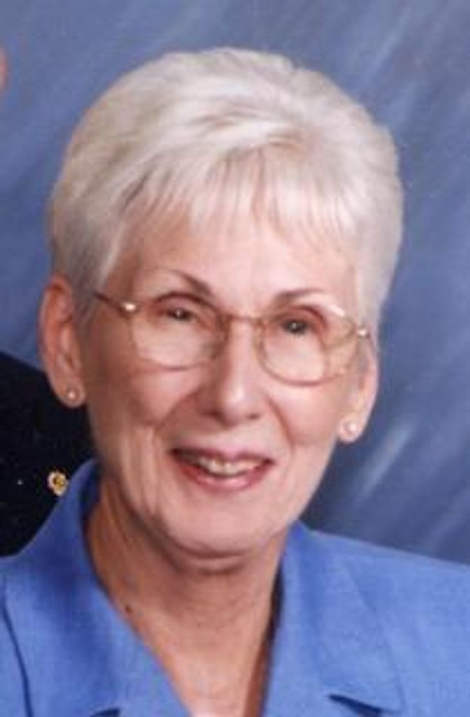 
Joanne
 
McMartin
