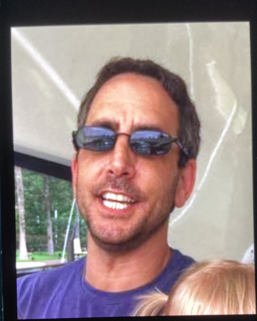 Kelly Mark Wiggins Profile Photo