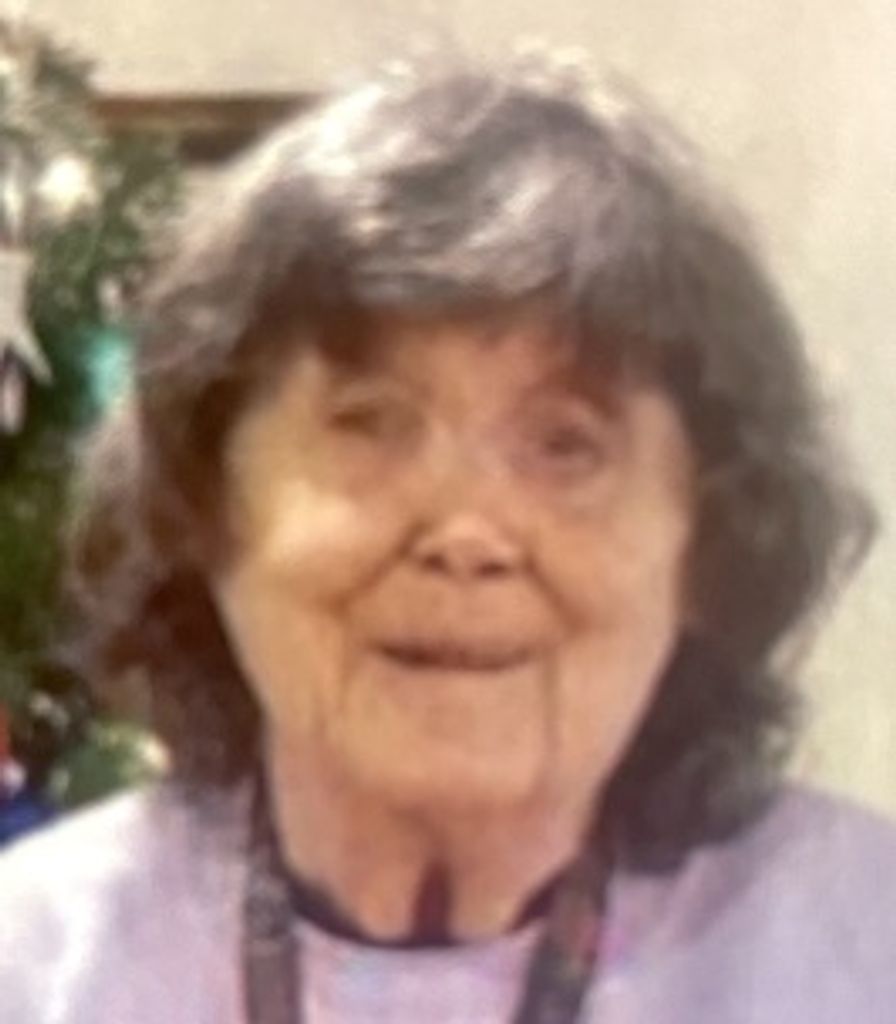 Elizabeth Pyle Profile Photo