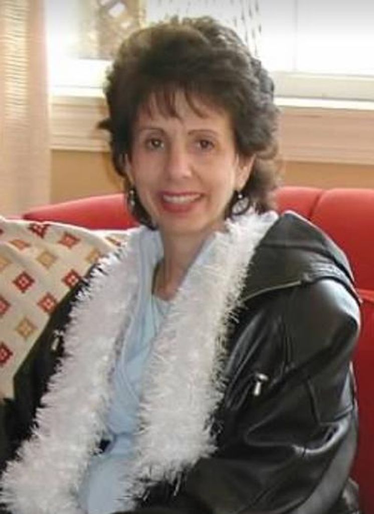 Dolores Julia Wagner Profile Photo