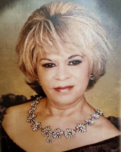 Rosa M Ramirez's obituary image