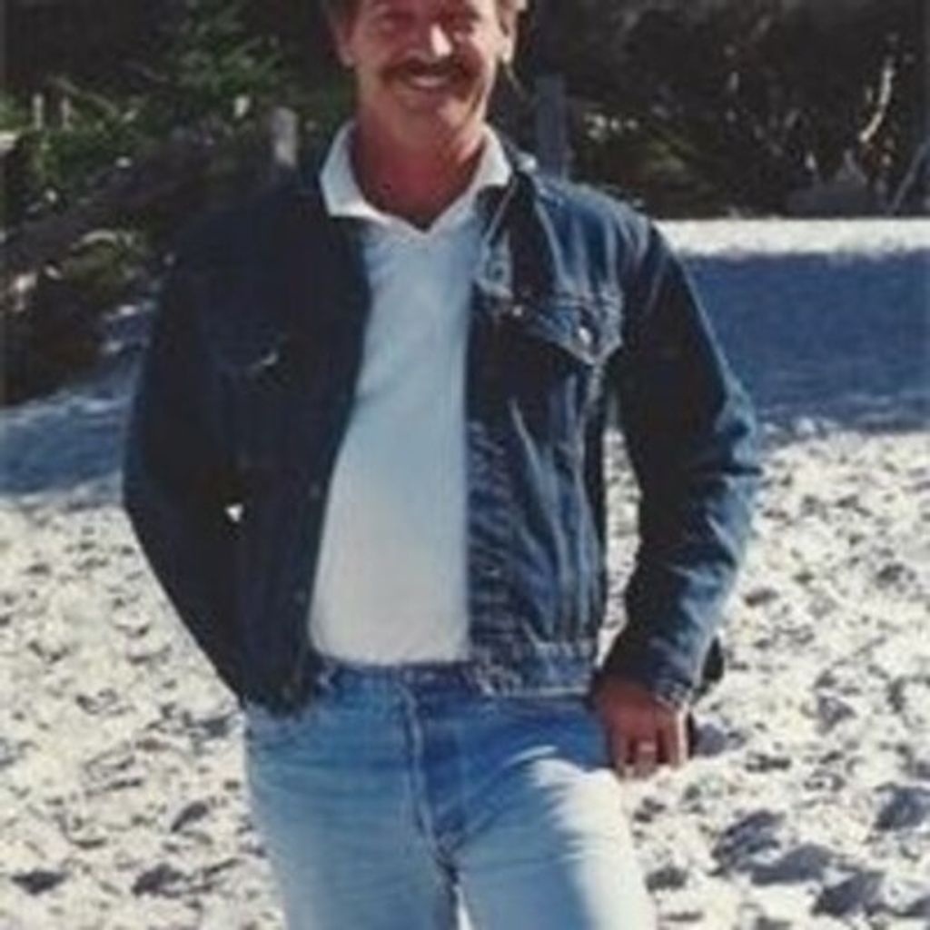 Robert "Bob" Michael Vigneau