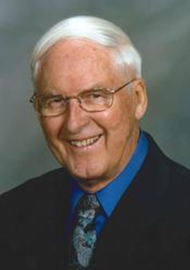 Berton "Ken" Gundersen