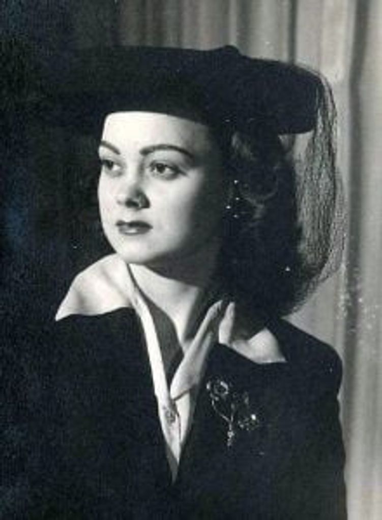 Maxine Bussell Profile Photo