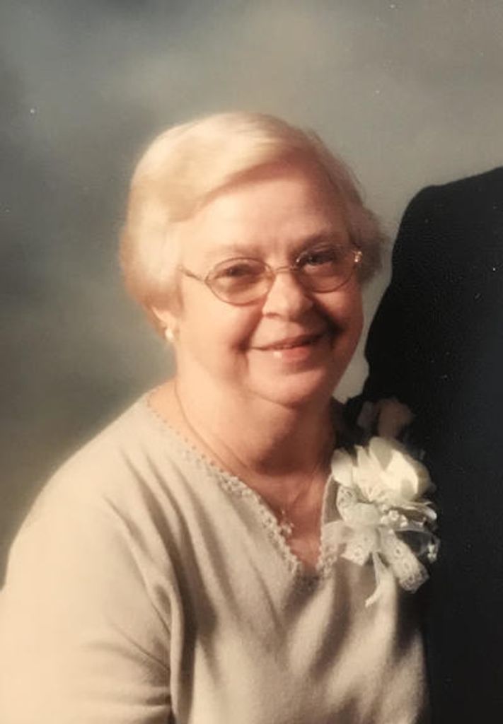 Linda P. Lloyd Profile Photo