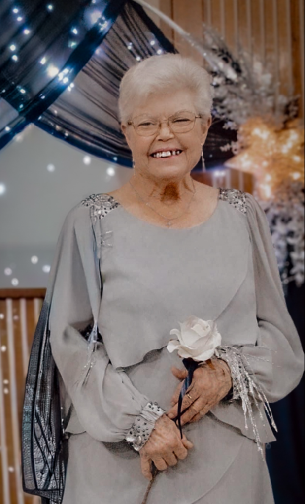 Susan "Betsy" Elisabeth (Yarnall)  Tullis