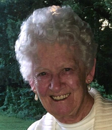Josephine Lang Profile Photo