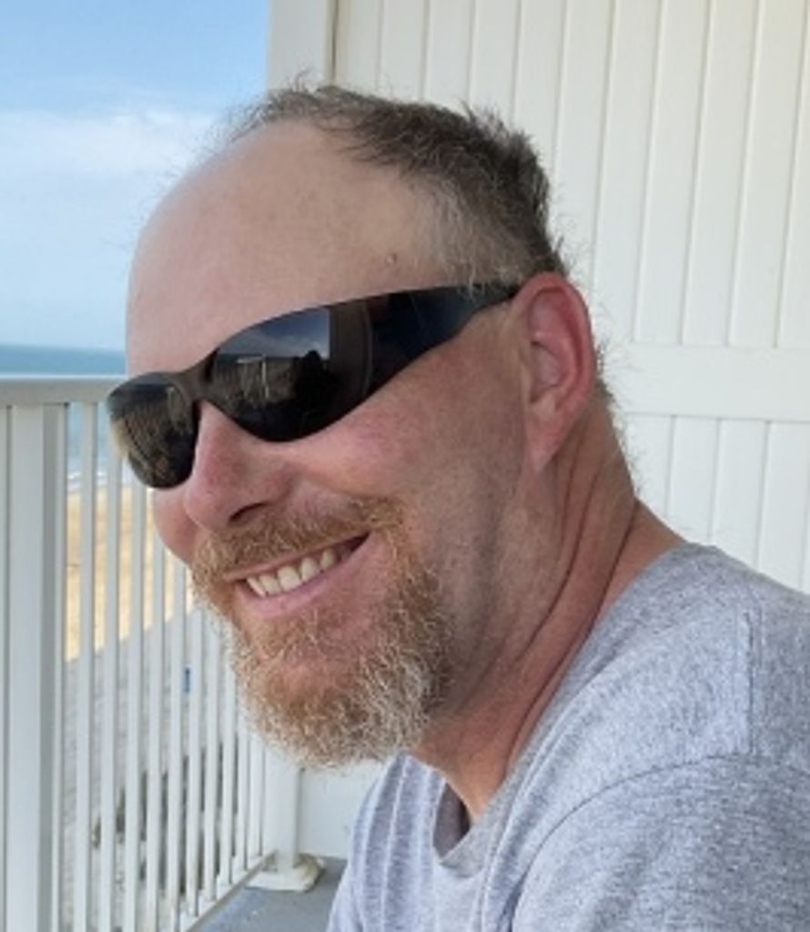 Christopher Juhasz Profile Photo