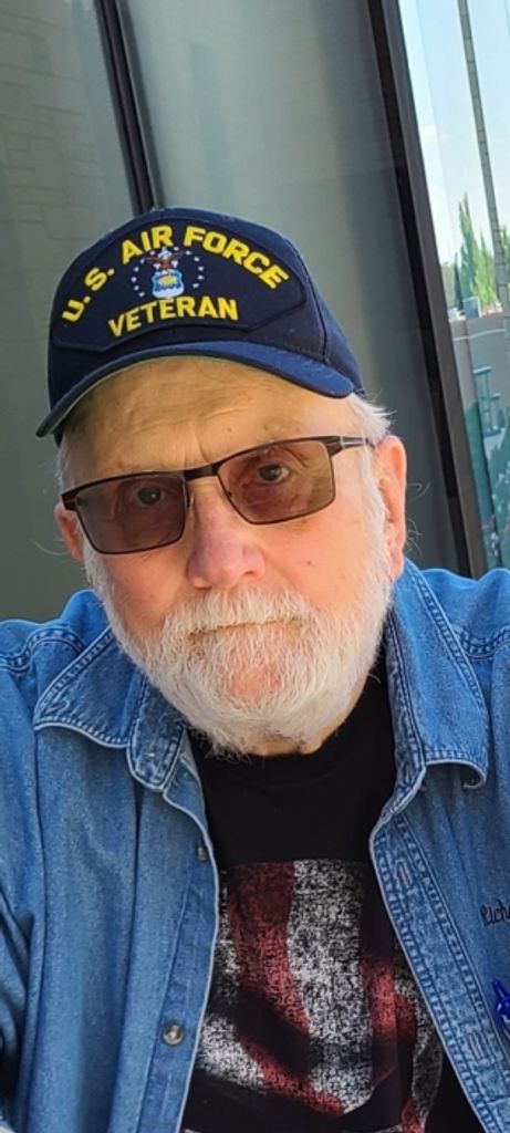 Richard James Profile Photo