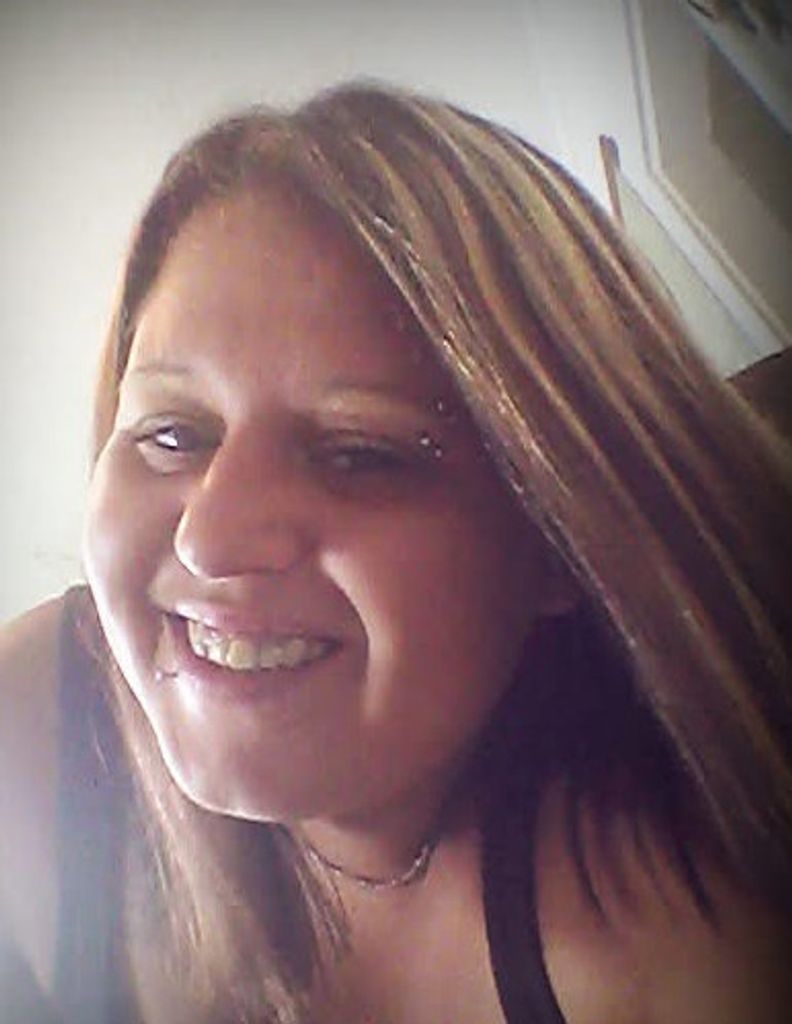 Nadine Benitez Profile Photo