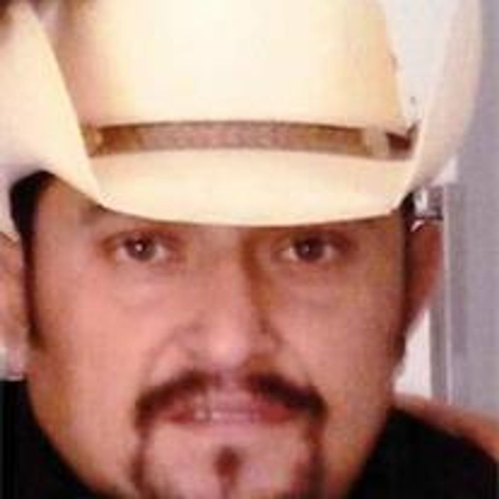 Adam Sifuentes Profile Photo