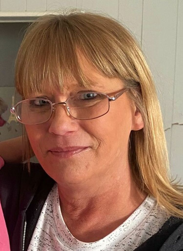 Laurie Ann Davis Profile Photo