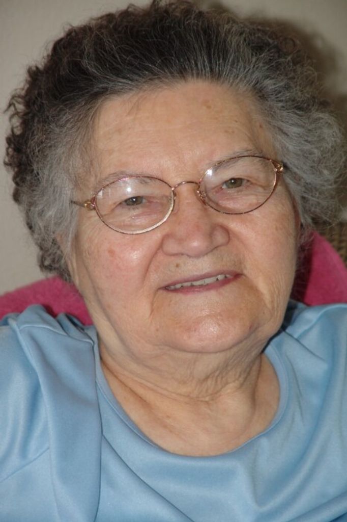 Rosa (Hum)  Mahr Profile Photo