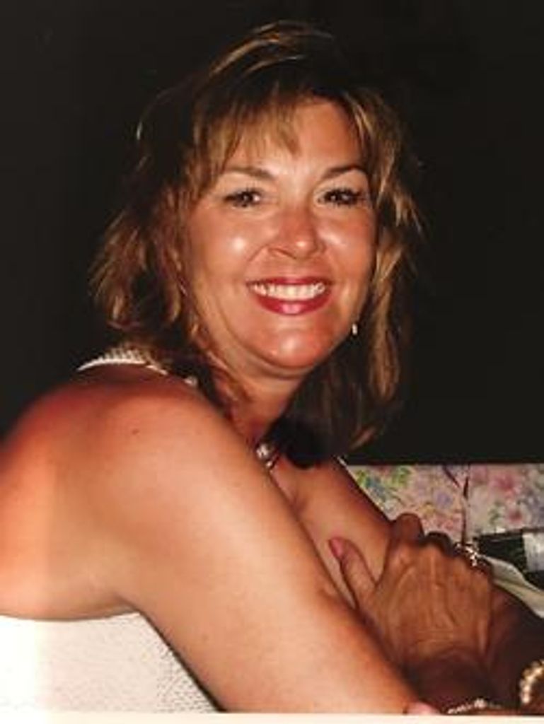 Karen Ferracci Walker Profile Photo