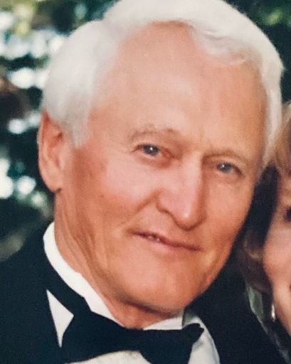 DAVID B. LUNDE's obituary image
