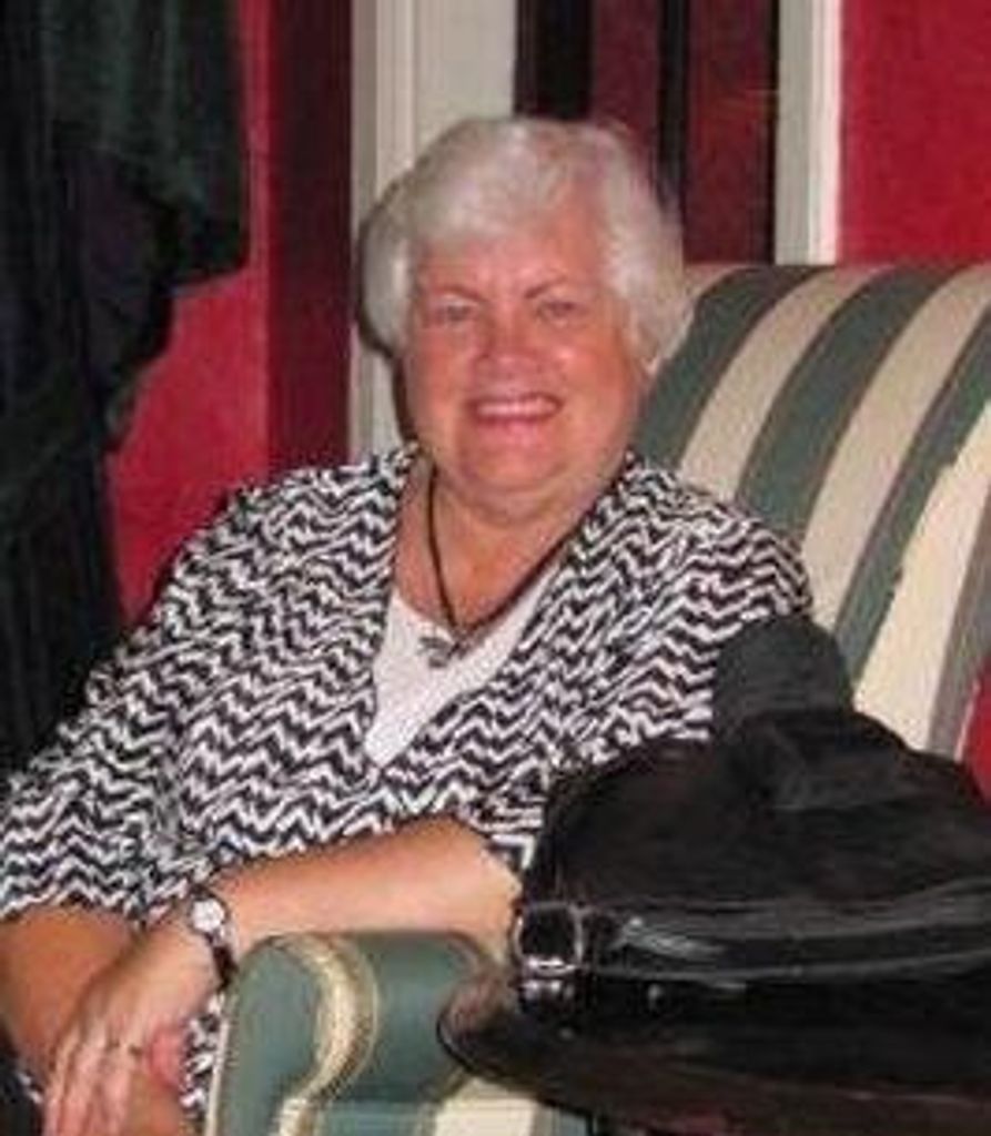 Donna  Cairns
