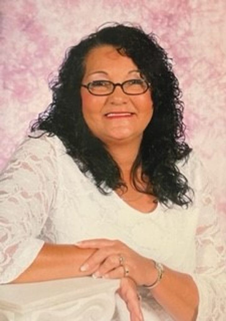 Elaine Miles Johnson Profile Photo