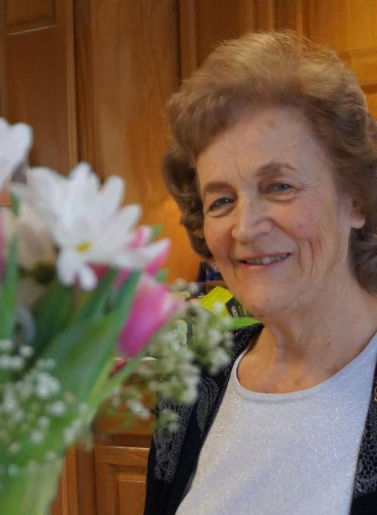 Mary L. Hange Profile Photo