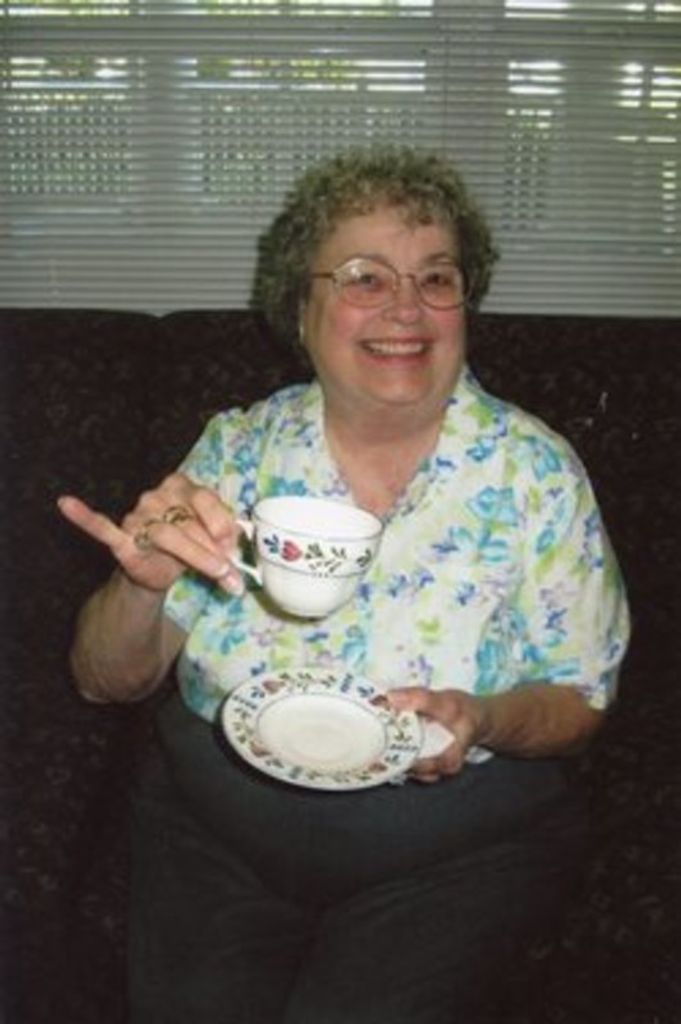 Eva June Davidson Profile Photo