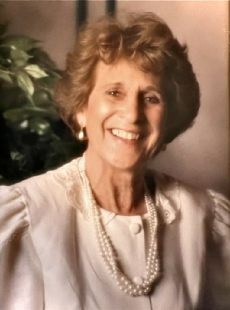 Dorothea Mary "Dot" Murphy Profile Photo