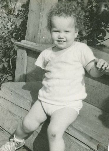 Mary Cooper photo gallery thumbnail 3 of 46