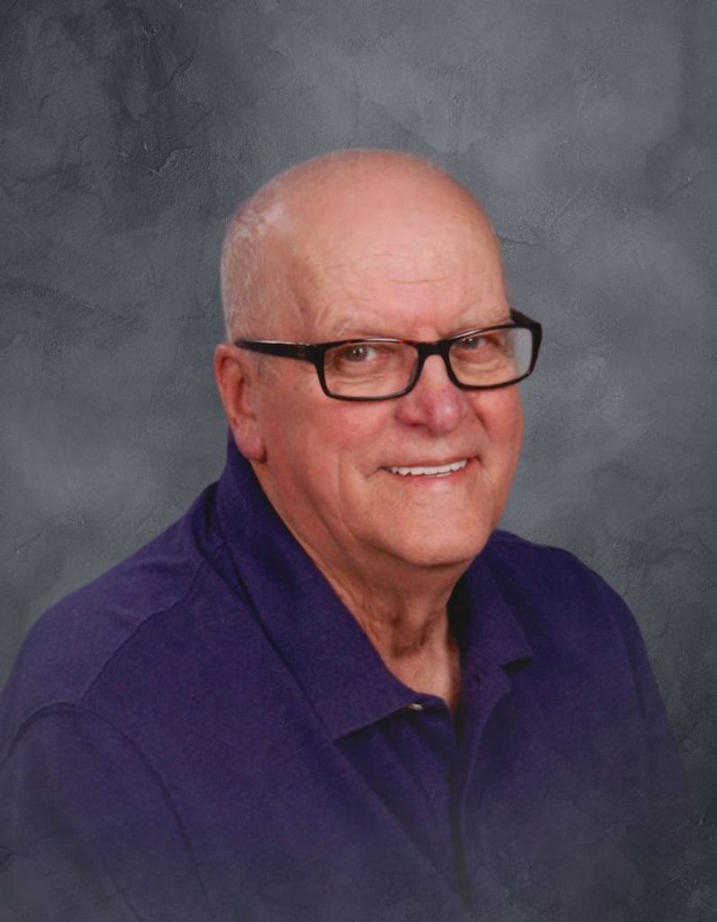 Wallace D. Auen