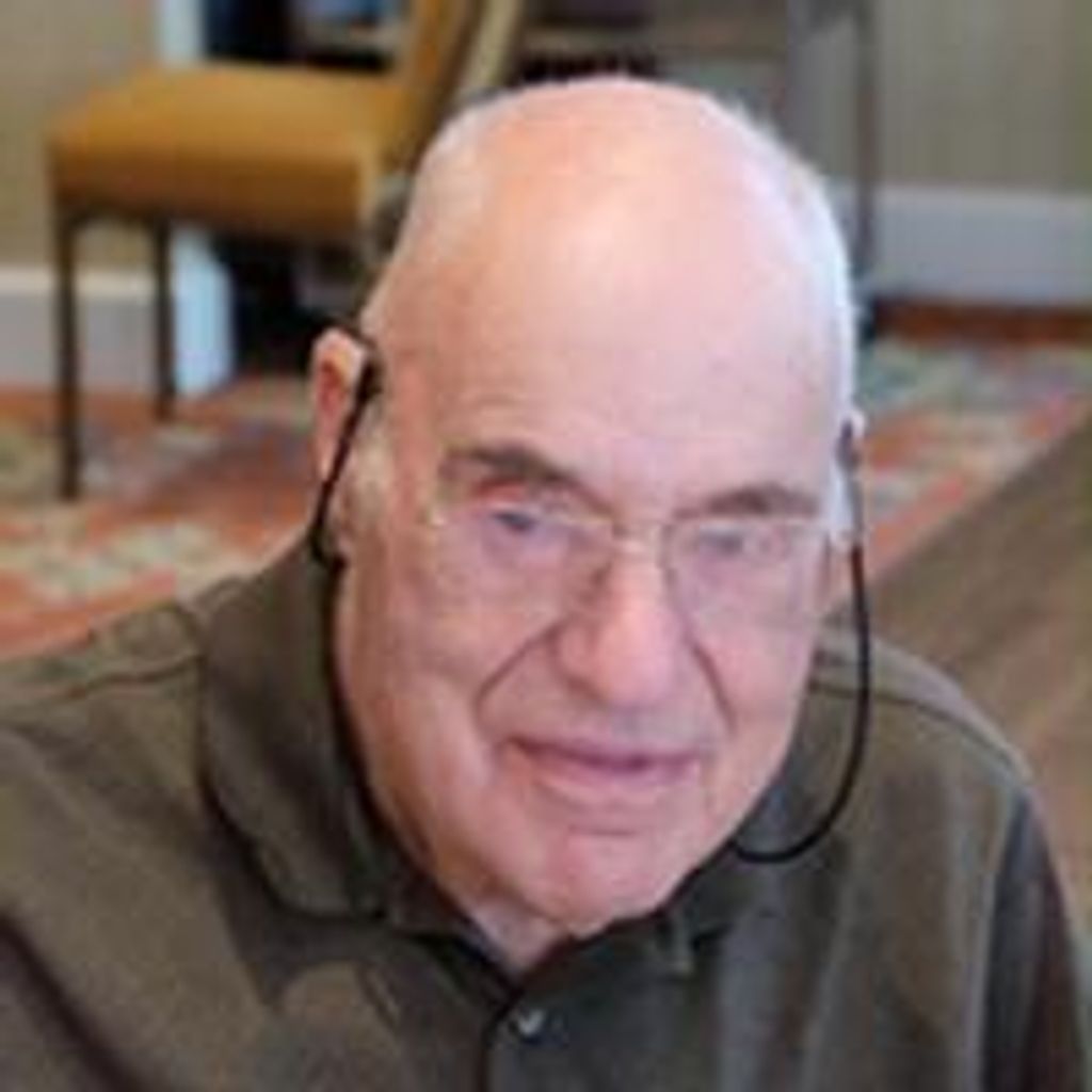 Lee  R. Alexander