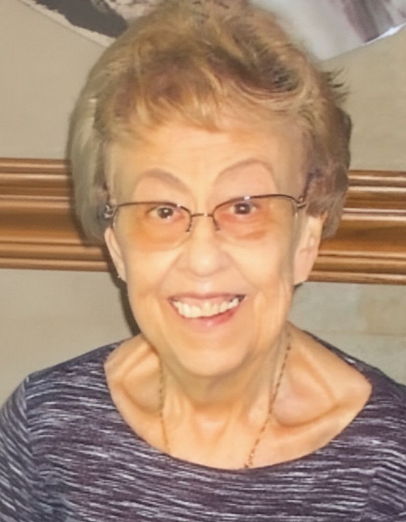 Caroll Jeanne Larsen Profile Photo