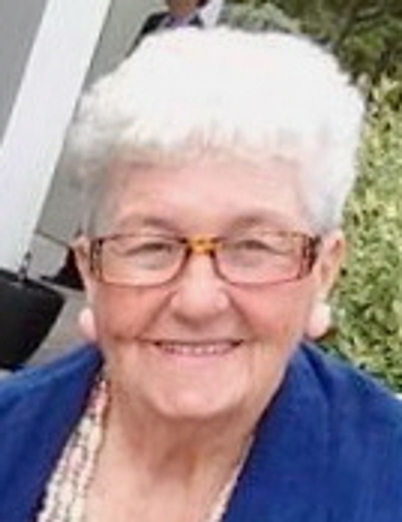 Elizabeth Leslie Profile Photo