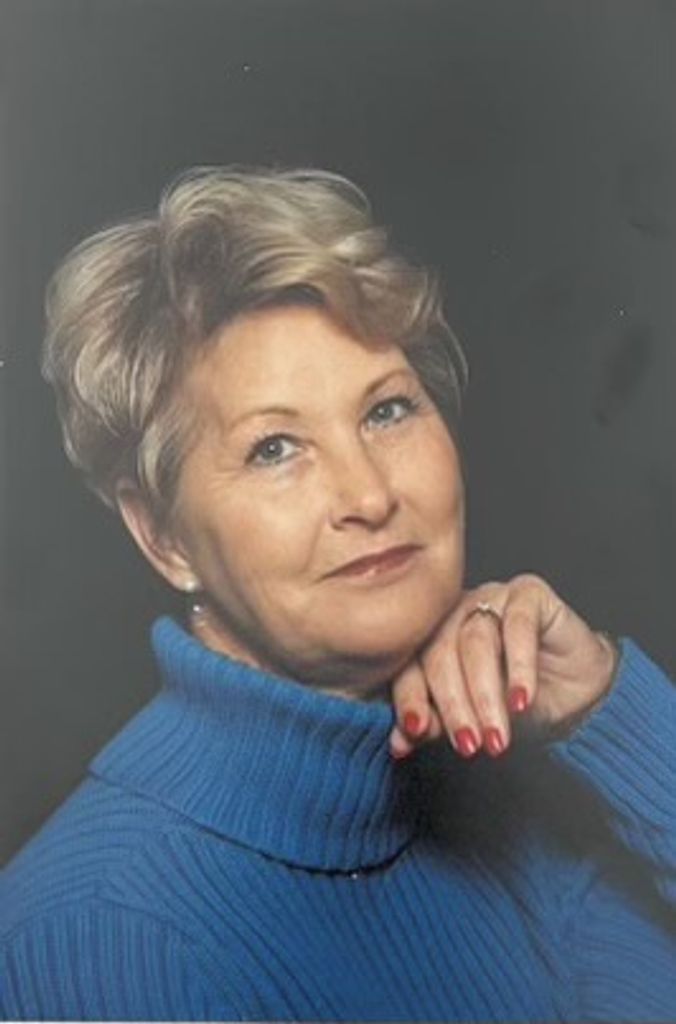 Martha Louise (Haynes)  Cox