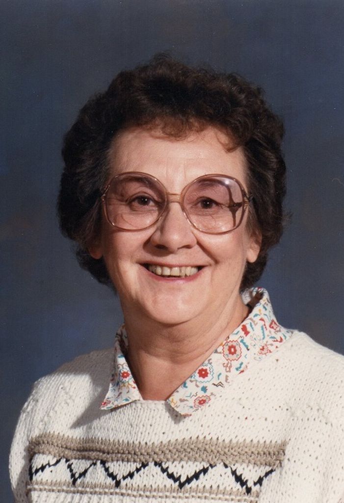 Carol E. (Smith)  Siddons