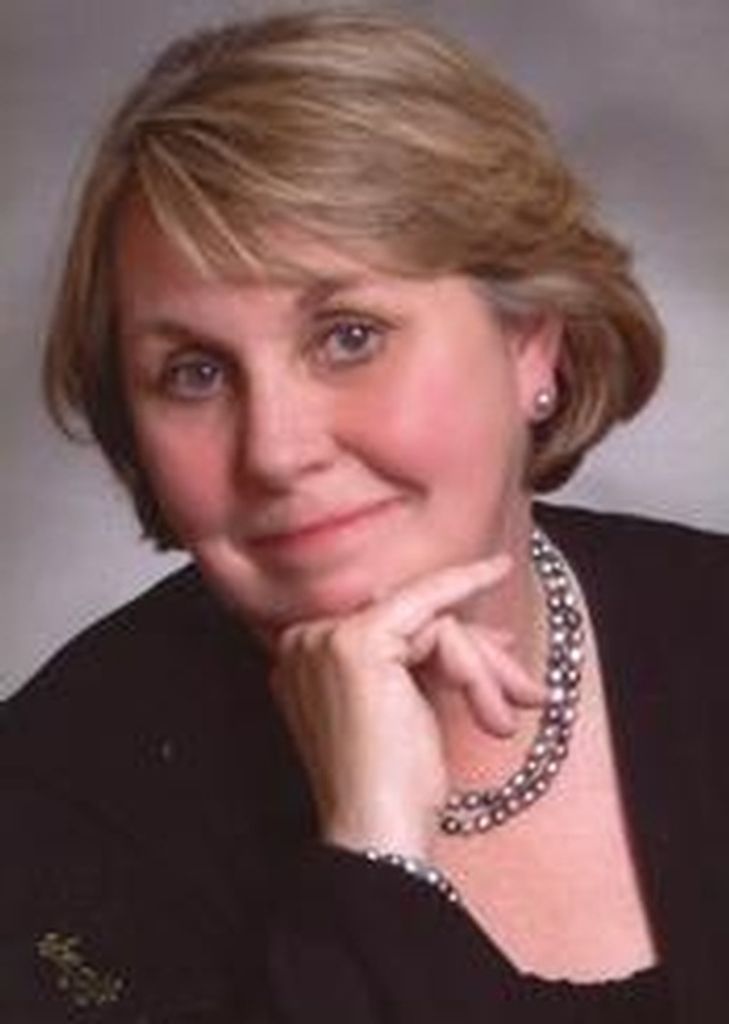 Elizabeth "Lizanne" Huot