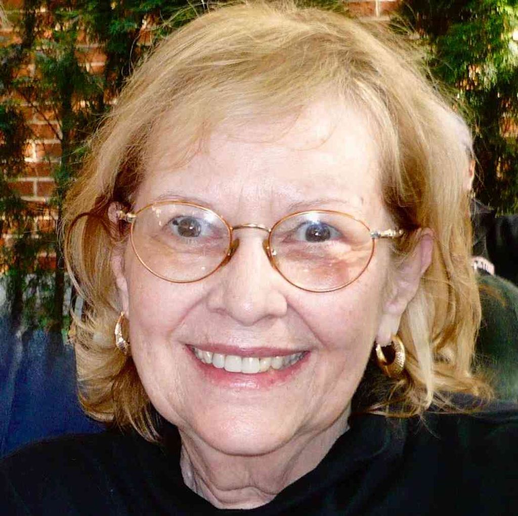 Bette Acomb Profile Photo