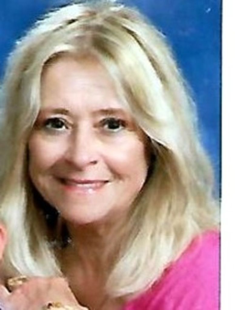 Lou Ann Tipps Profile Photo