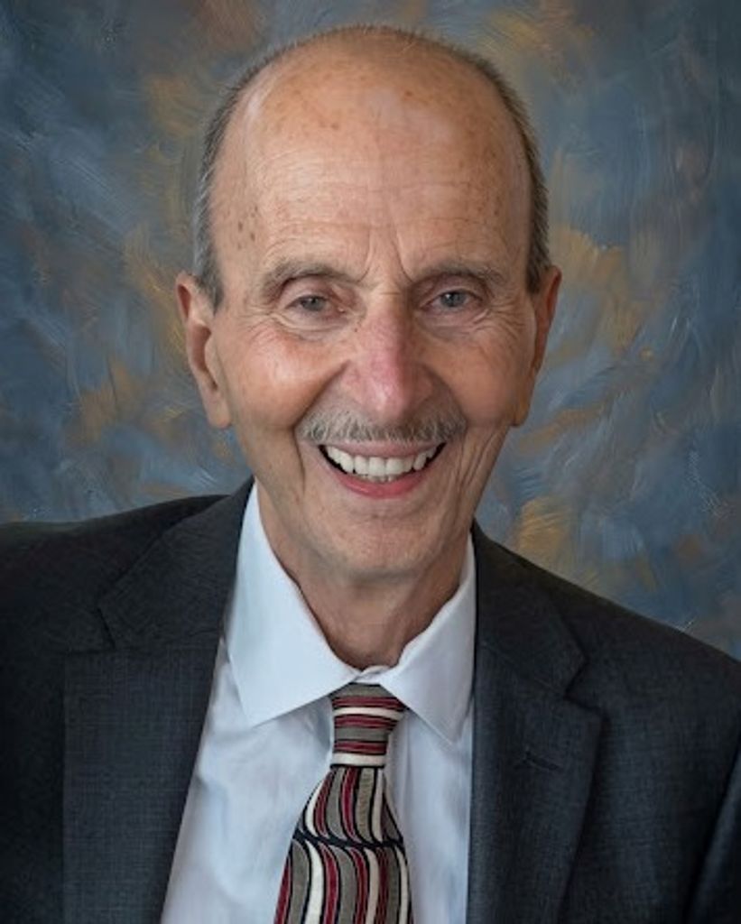 Julio DiCarlo Profile Photo