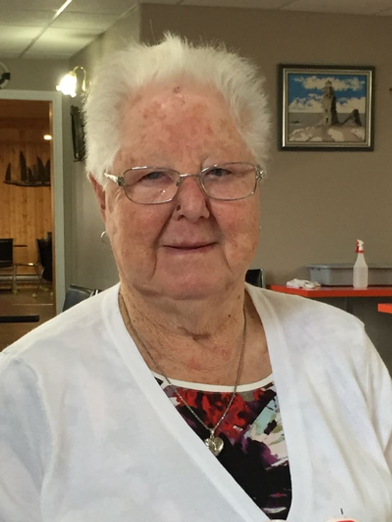 Maude Francis Profile Photo