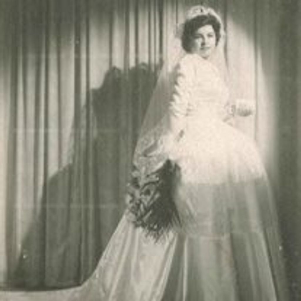 Maria  de los Angeles Cano