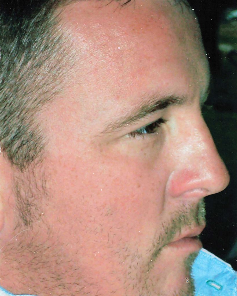 Justin Dewayne Brackman Profile Photo