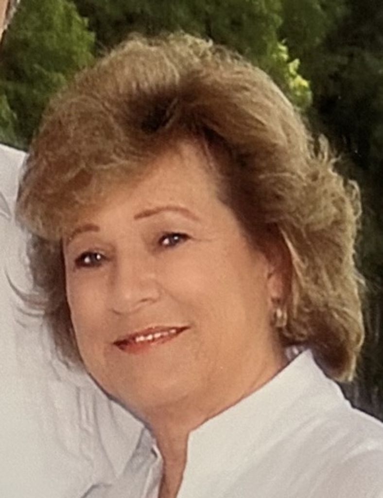 Madeline Marie Backes Profile Photo