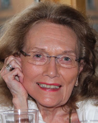 Dorothy I Schoen's obituary image