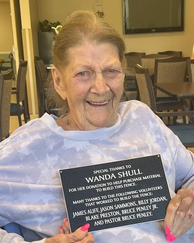 Wanda Winona Ash Shull