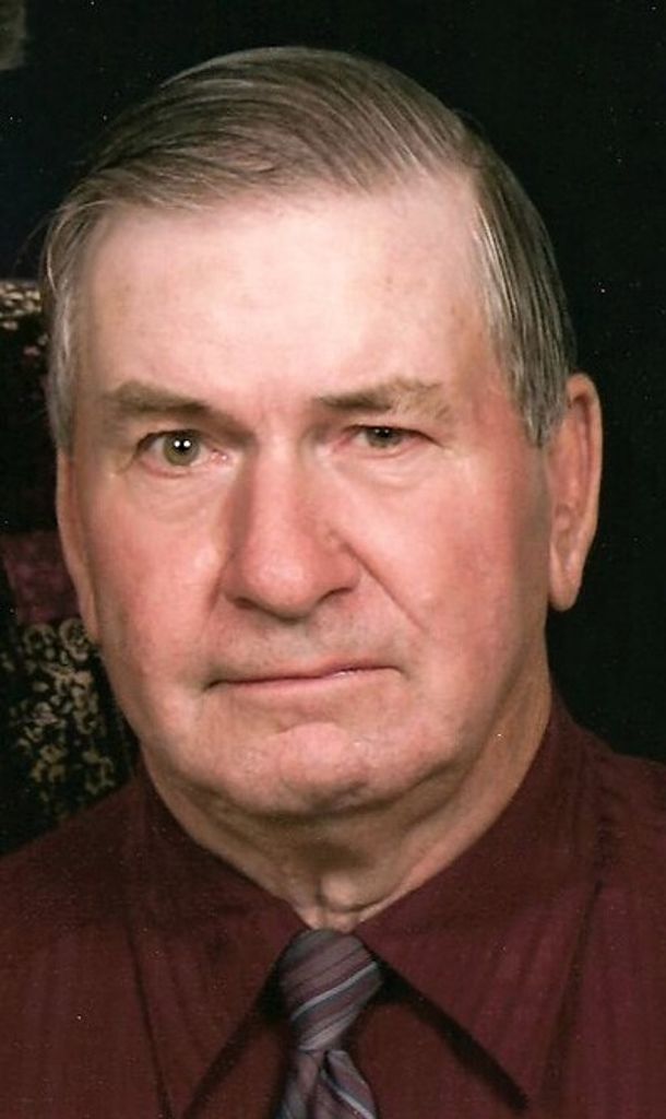 Robert Leroy (Bob) Nichols Profile Photo