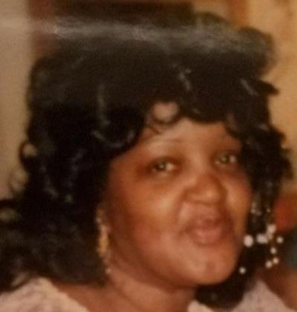 Vivian Shirley Taylor Profile Photo