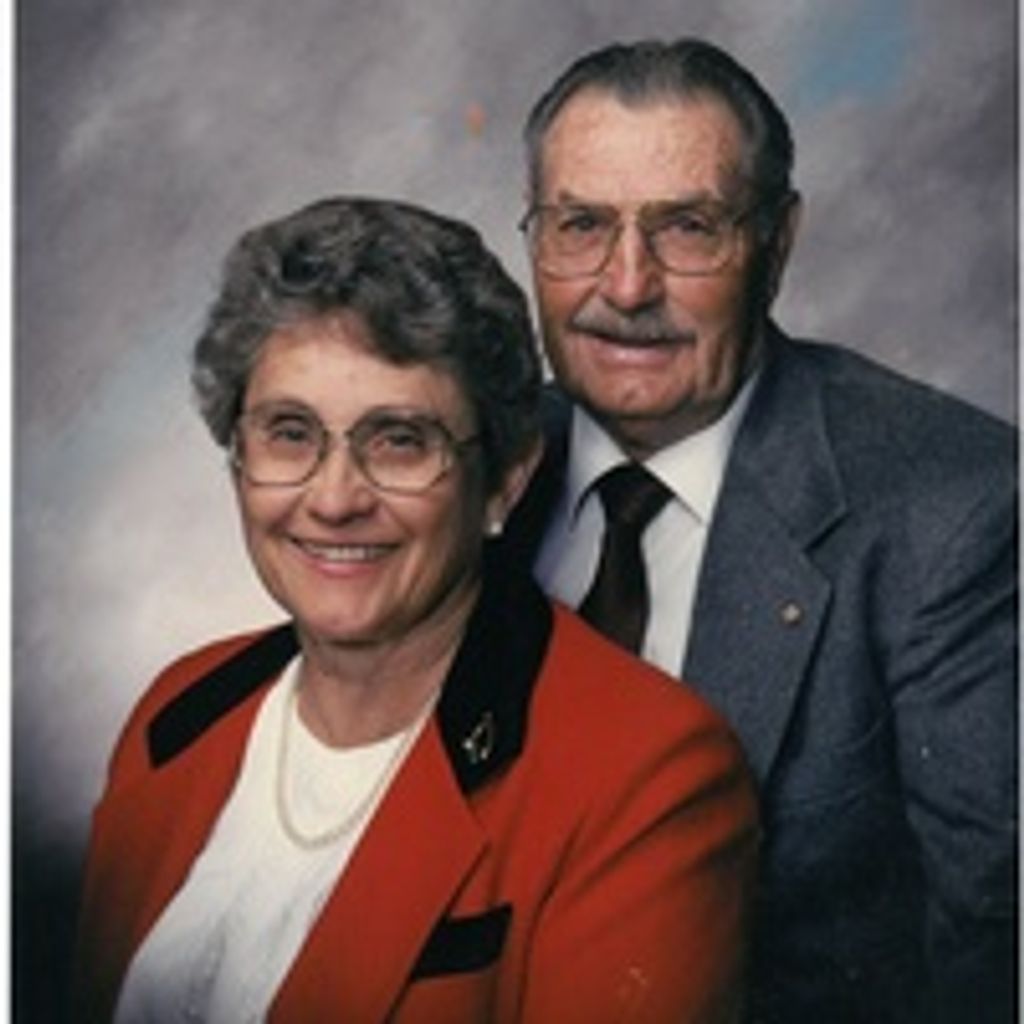 Gaylen & Lois Pond