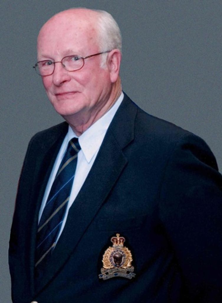 Melvin "Mel" Harrison Larsen