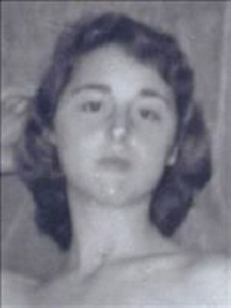 Viola (Lang) Shields