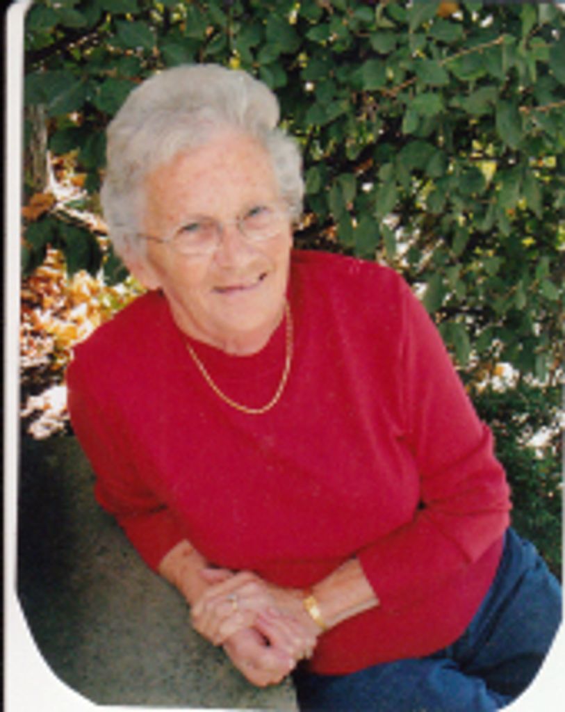 Edna Mae Brandenburg