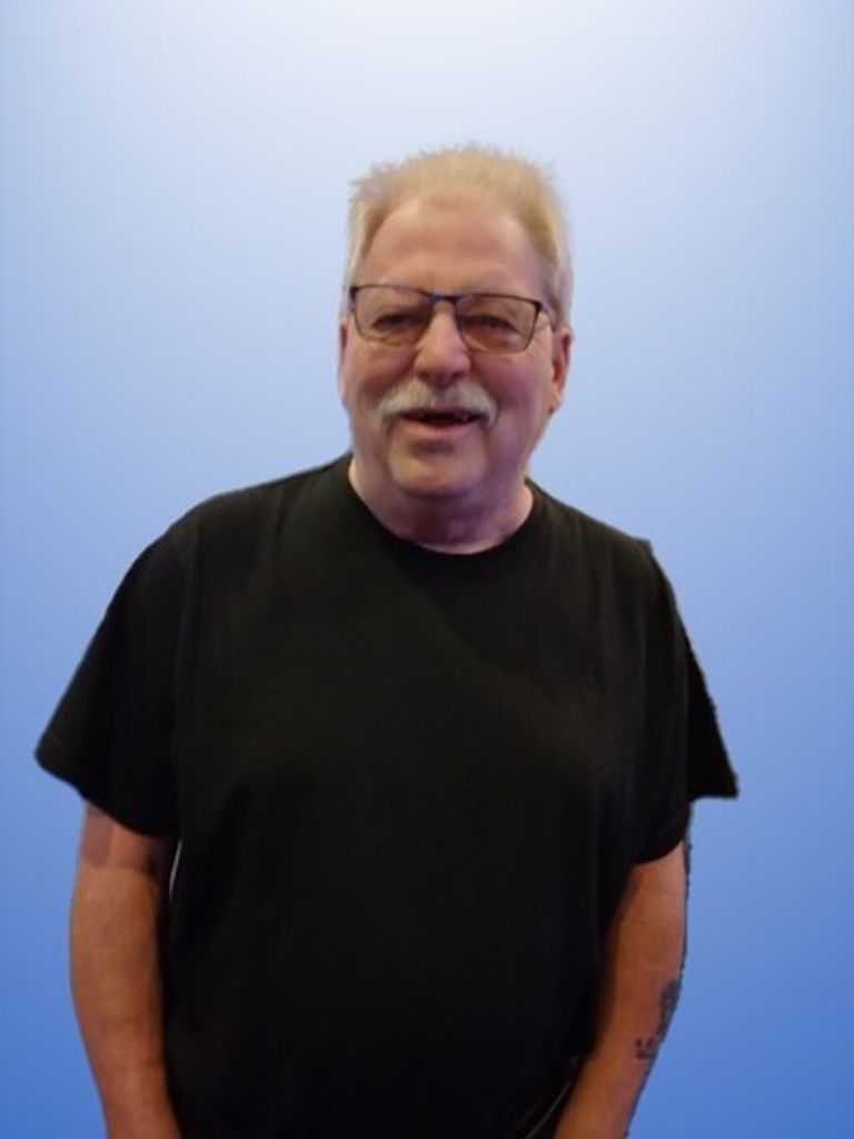 Glenden Edward Hustus Profile Photo