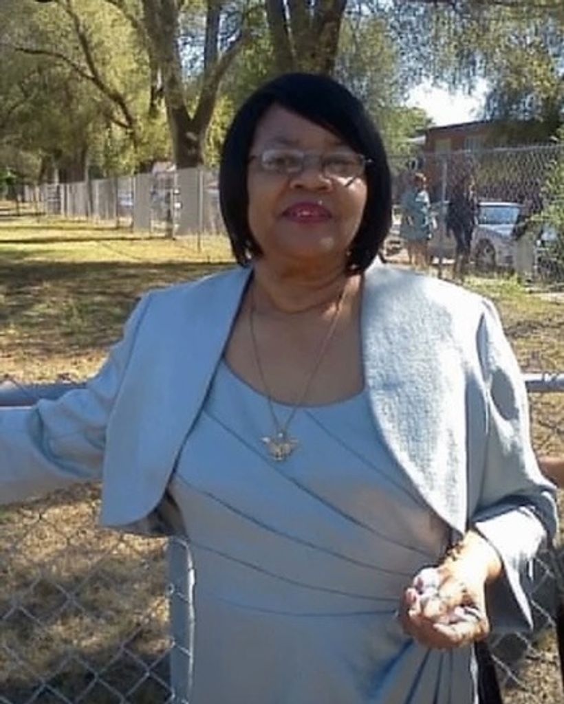 Pearlie Greenlee Profile Photo